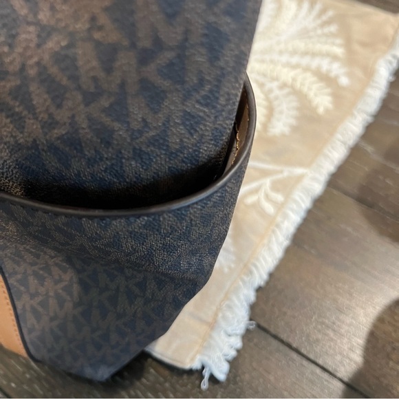 NWOT Michael Kors Sullivan Large Tote Colors - Picture 7 of 14